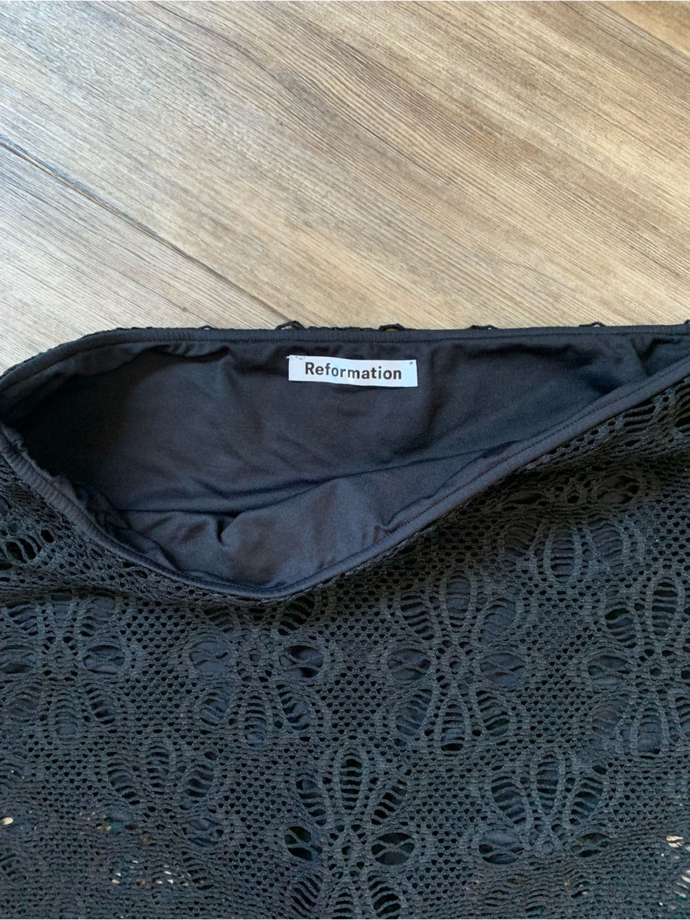 REFORMATION Black Crochet Lace Midi Skirt, size M - Picture 4 of 11